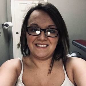 Meet your Posher, Lydia